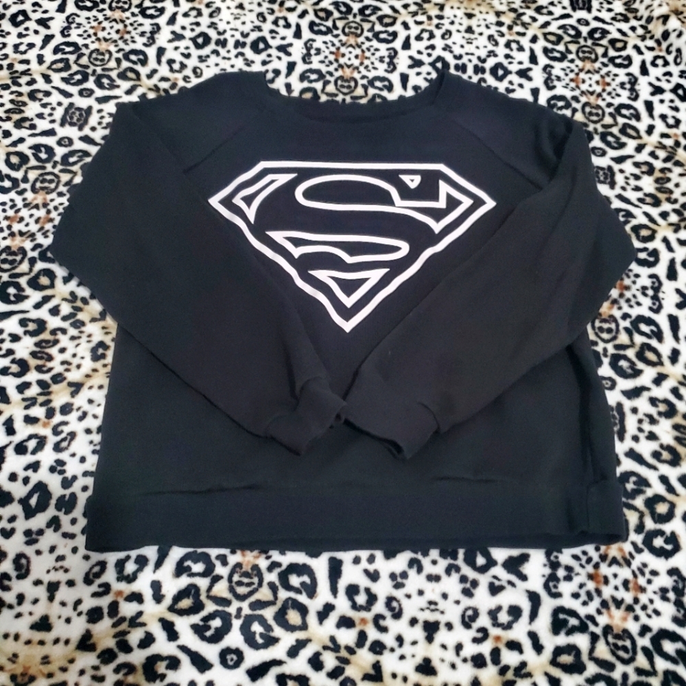 Superman crew neck